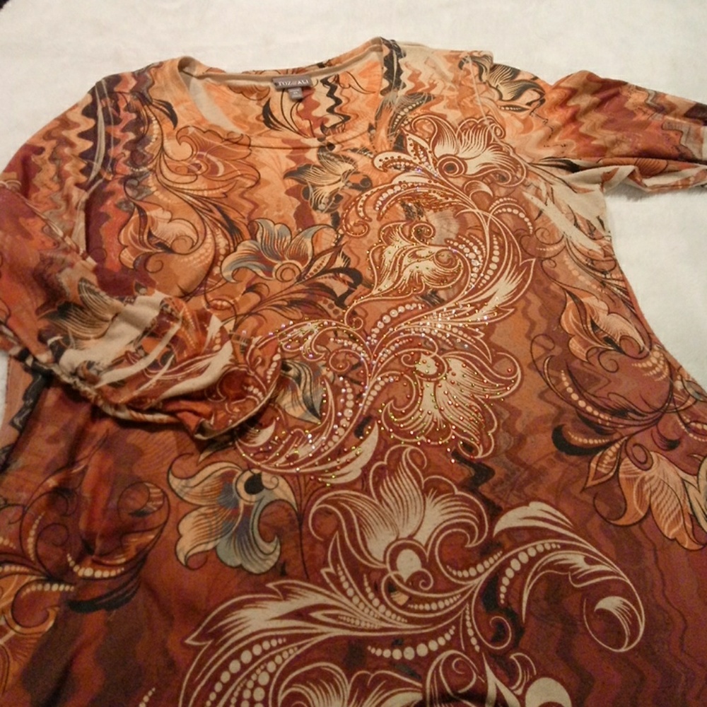 Roz & Ali top